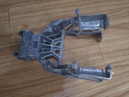 Seven Axis Robotic Deburring Machine For Automotive Die Castings Burrs Removing