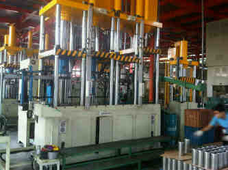 Automatic Hydraulic Stretching Machine , High Performance Stretch Forming Machine