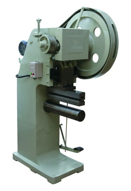 Custom Car Air Filter Making Machine For Mesh Ends Hooking / Pressing High Speed